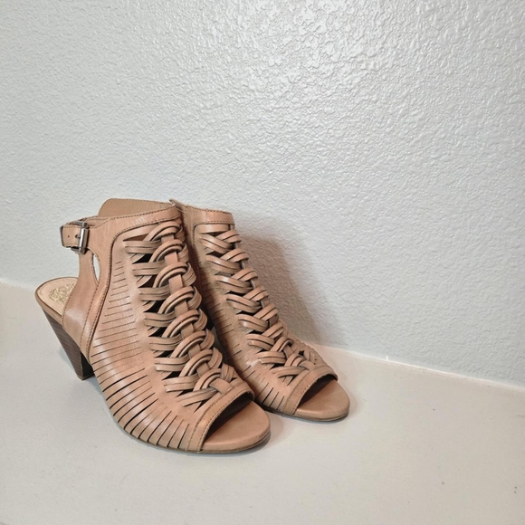 Vince Camuto Women's Tan Heels - Picture 1 of 7